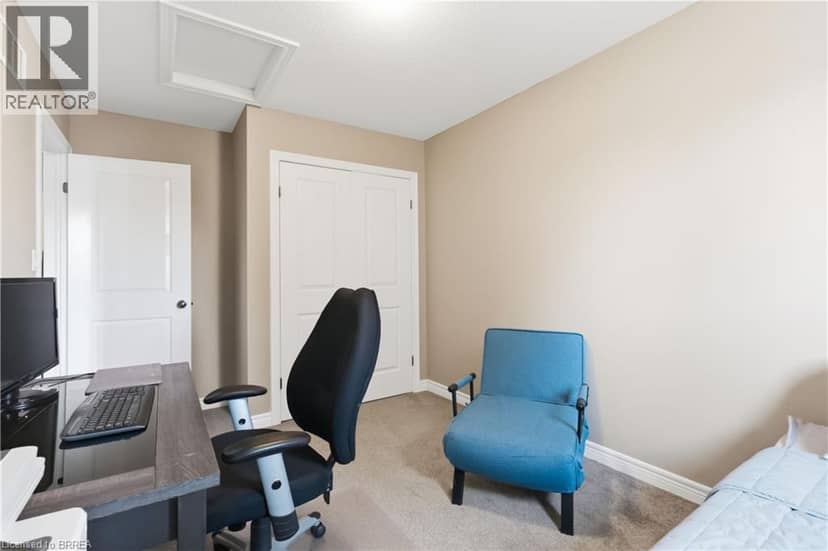 53 BANKS Street — photo 19 of 28
