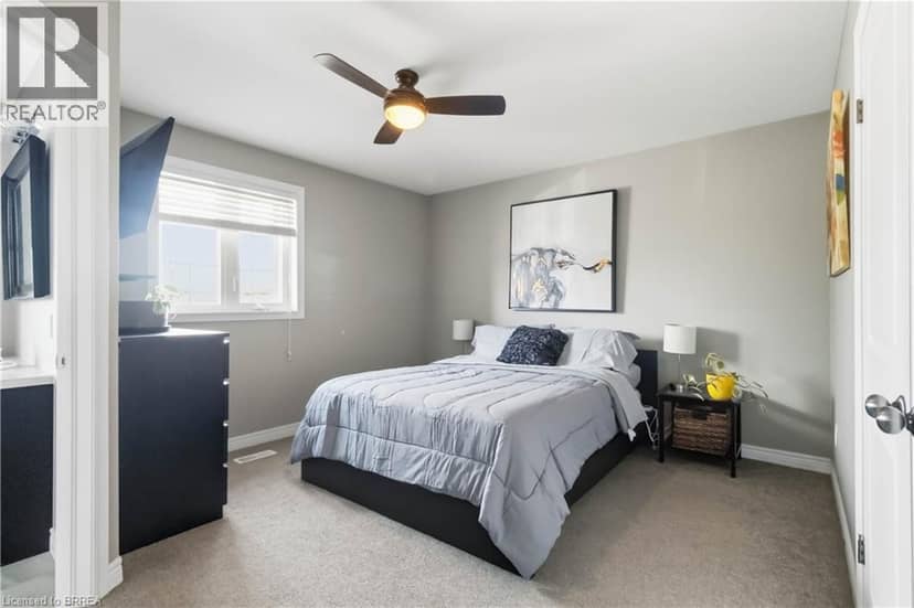 53 BANKS Street — photo 15 of 28