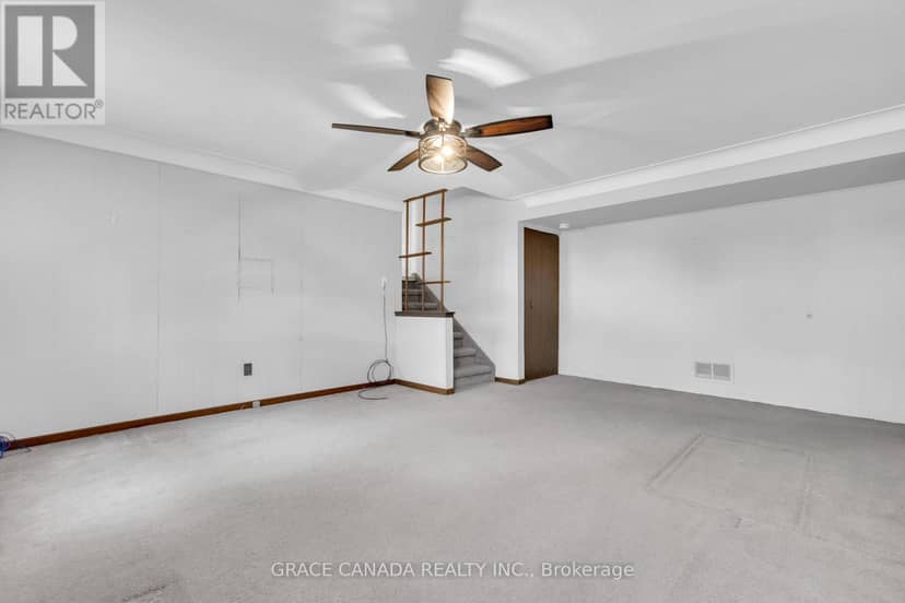 4650 - 4666 Caboto Drive — photo 25 of 39