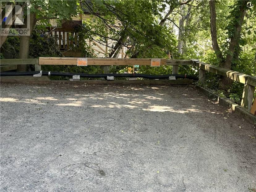 24 Fairview Avenue — photo 5 of 11