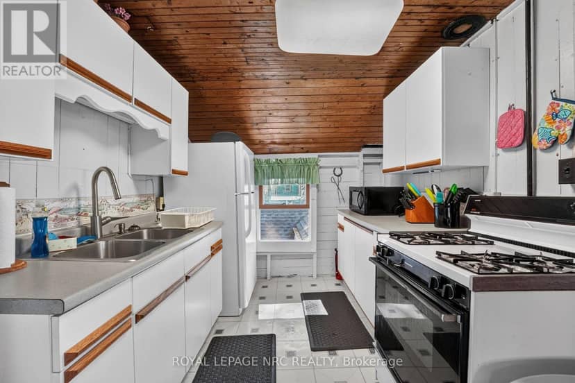 4031 Crystal Beach Hill Lane — photo 34 of 40