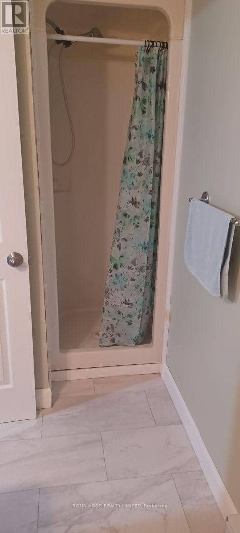 112 Borland Street E — photo 16 of 30