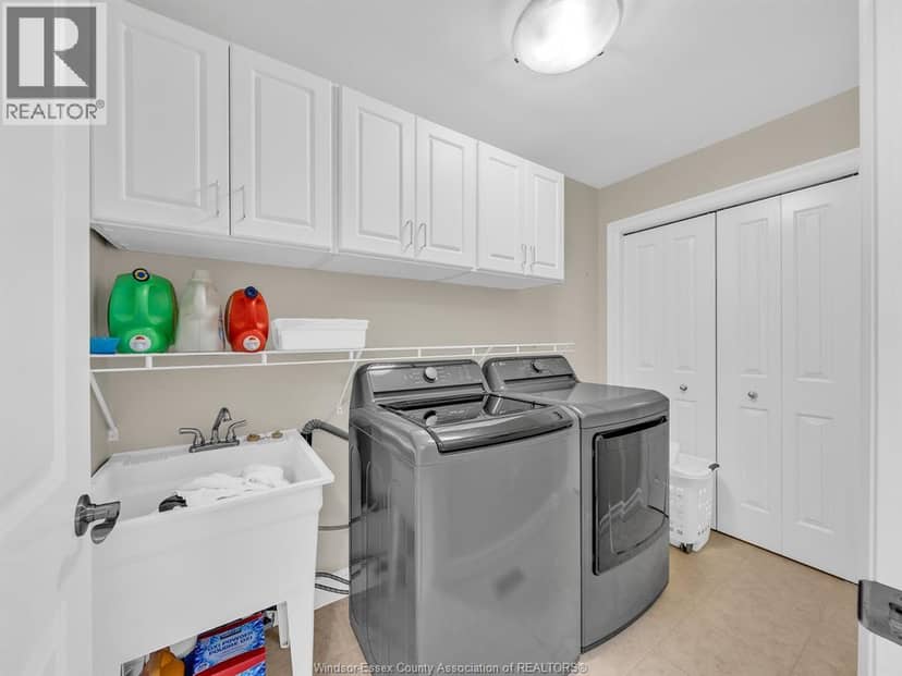 2425 Skinner — photo 4 of 40