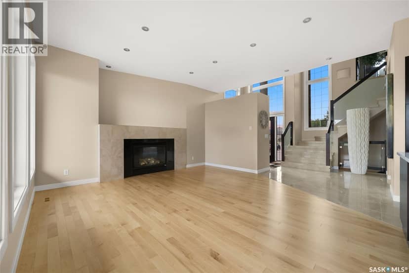 6110 Wascana COURT — photo 13 of 40