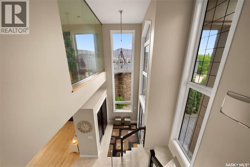 6110 Wascana COURT — photo 7 of 40