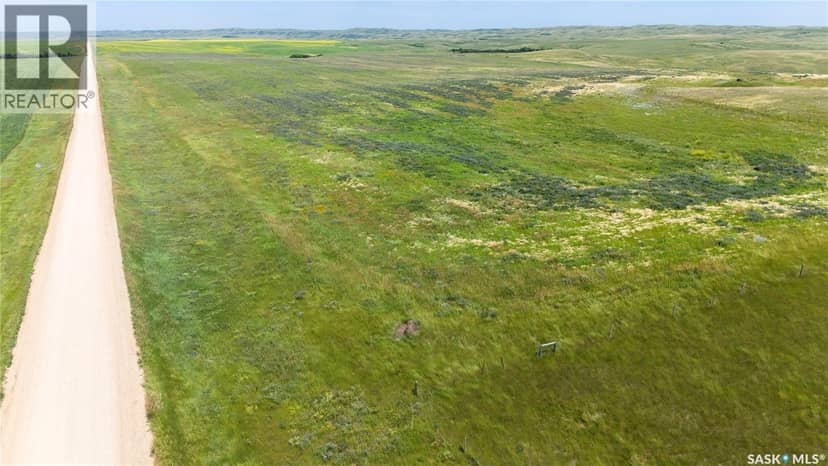 5 Quarters Mixed Use Land Near Moose Jaw (Tatum) — photo 9 of 15