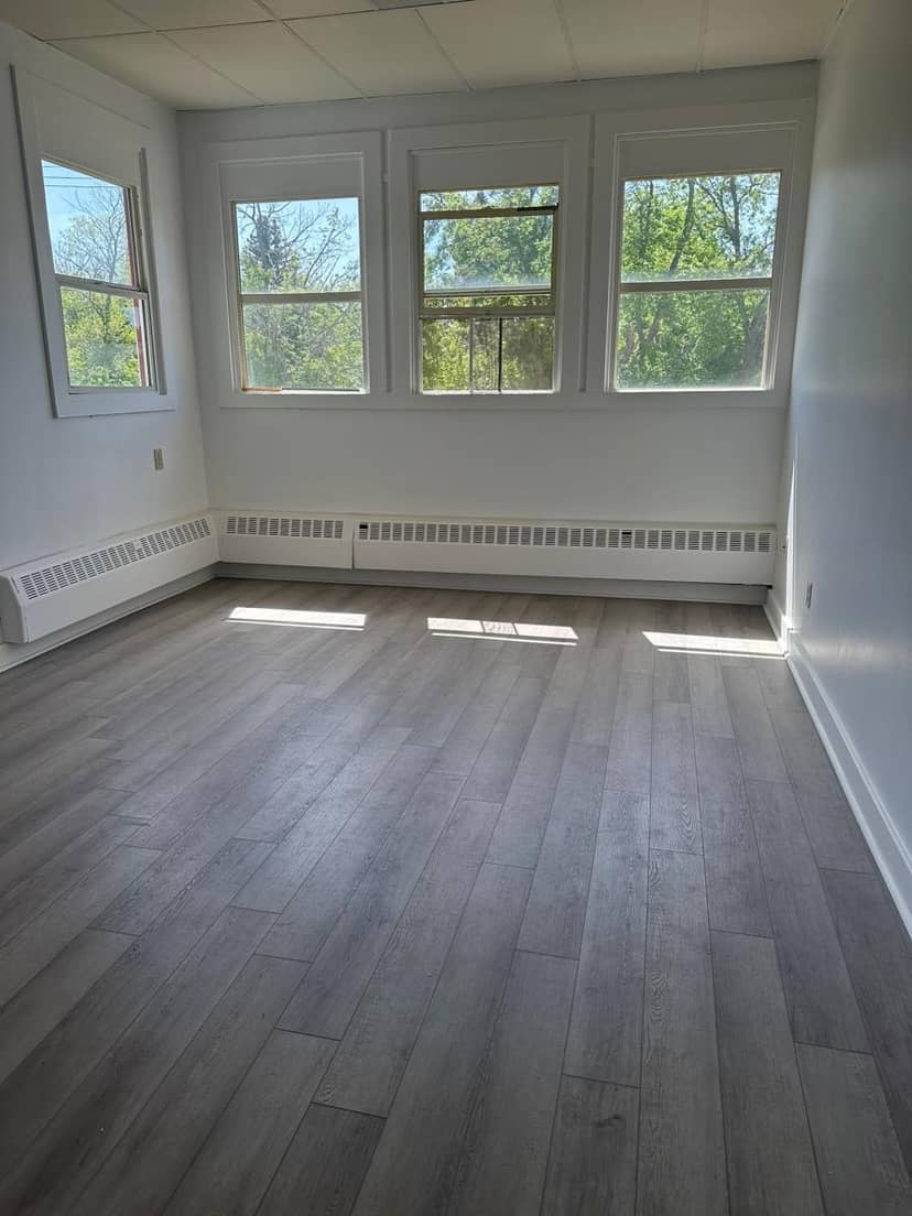 Listing 29969628 — photo 11 of 32