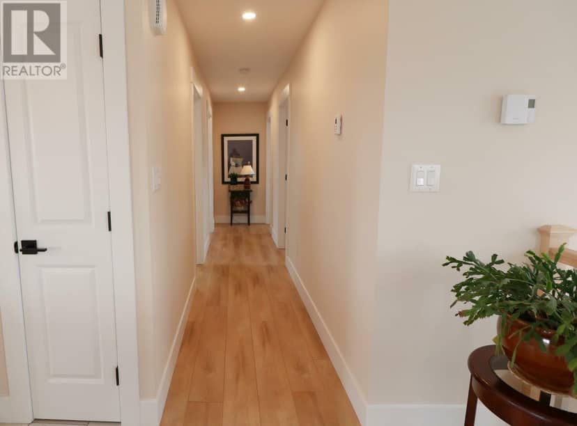 8 Keaton Drive — photo 8 of 20