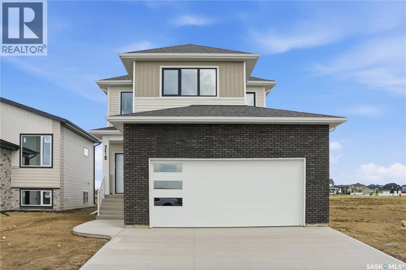 218 Veterans DRIVE — photo 2 of 40