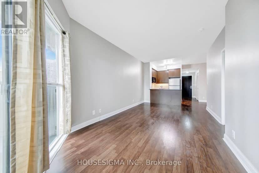 507 - 60 Absolute Avenue — photo 16 of 40