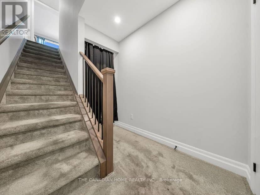 51 Keba Crescent N — photo 34 of 40