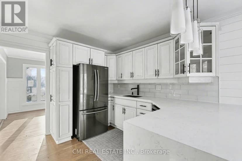645 Riverside Drive — photo 10 of 32