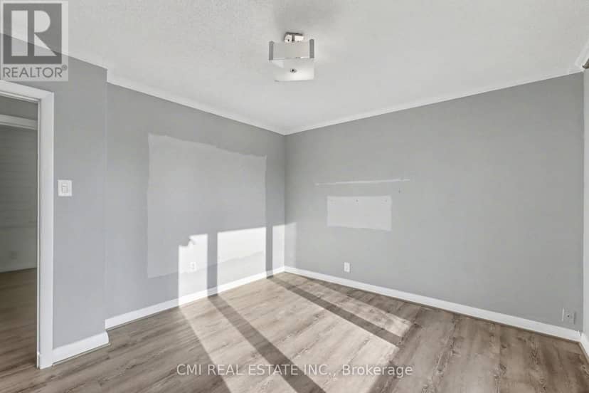 645 Riverside Drive — photo 19 of 32