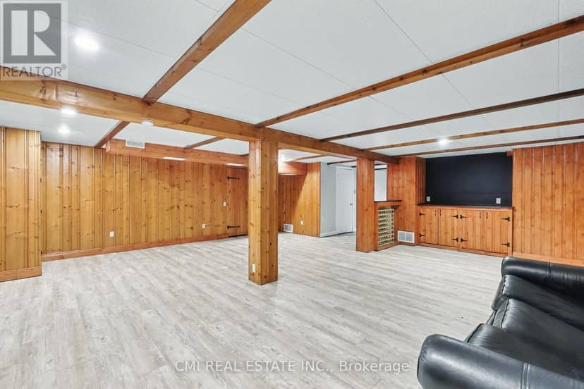 645 Riverside Drive — photo 28 of 32