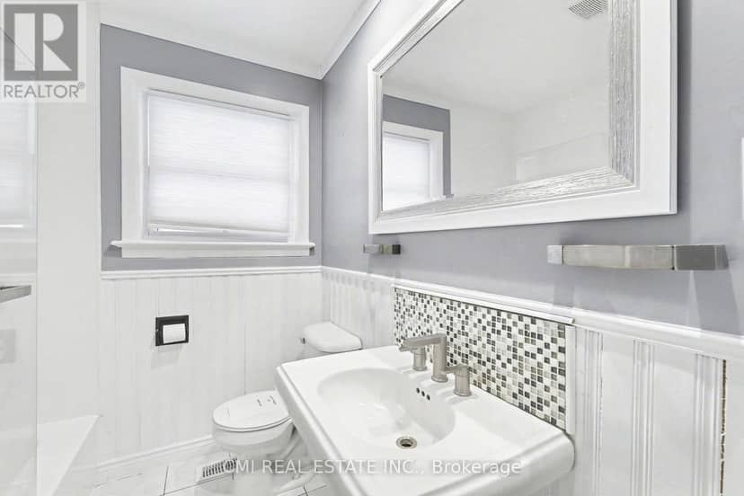 645 Riverside Drive — photo 24 of 32