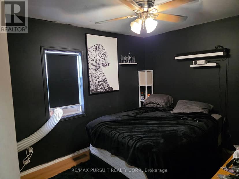 187 Lang Street — photo 18 of 19