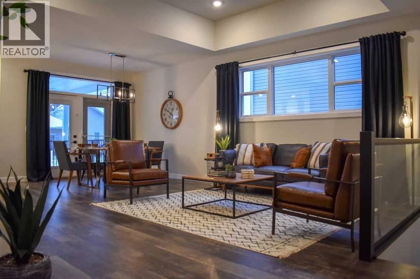 12 Vanson Close, Sylvan Lake, photo 5