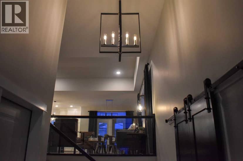 12 Vanson Close — photo 22 of 38