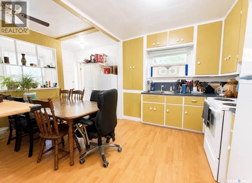334 6th AVENUE SE, Swift Current, photo 4