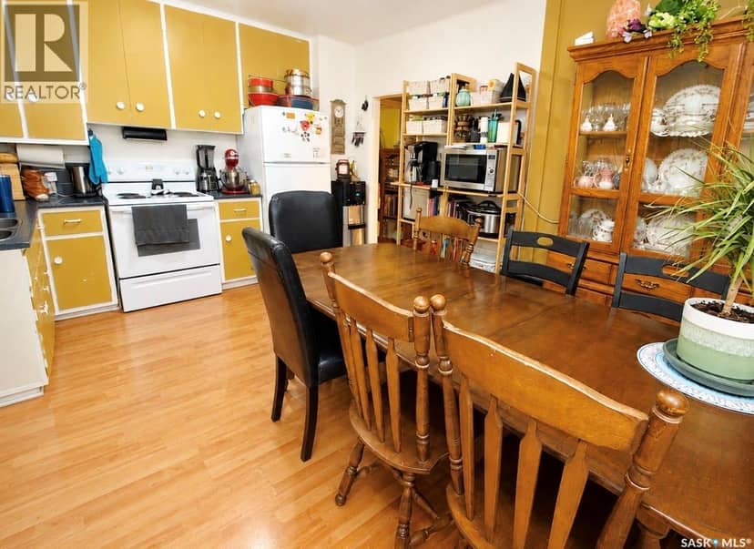 334 6th AVENUE SE, Swift Current, photo 5