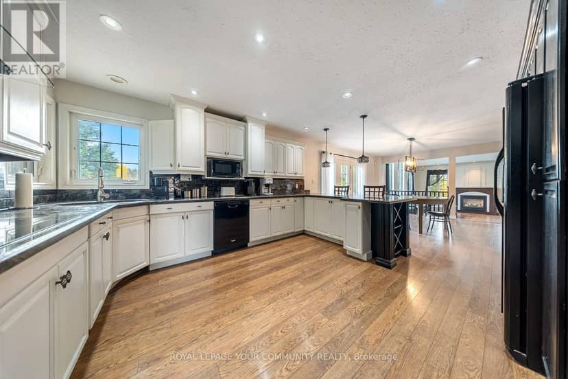 10 - 286194 County Road — photo 18 of 40