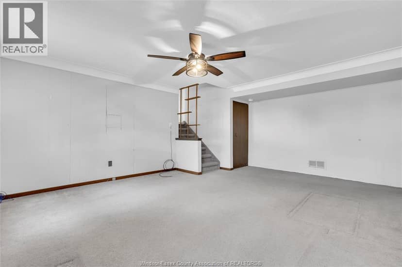 4650-4666 Caboto Drive — photo 32 of 40