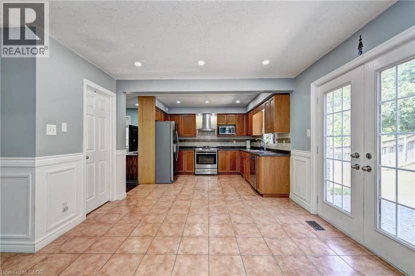 58 DOON MILLS Drive — photo 17 of 40