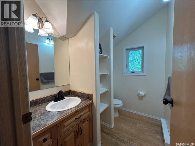 305 Pine STREET — photo 13 of 21