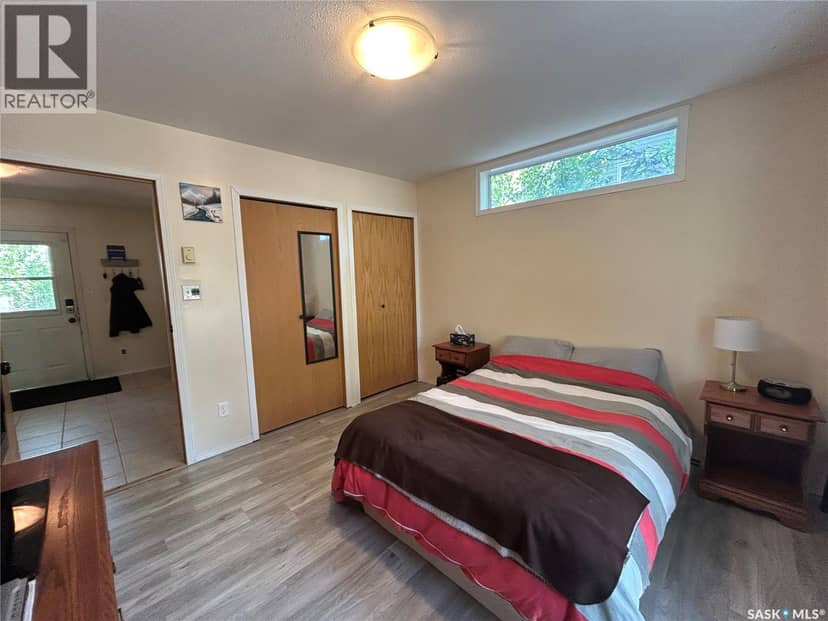 305 Pine STREET — photo 18 of 21