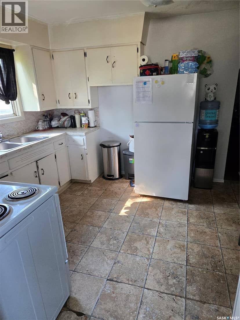 701 3rd STREET, Estevan, photo 4