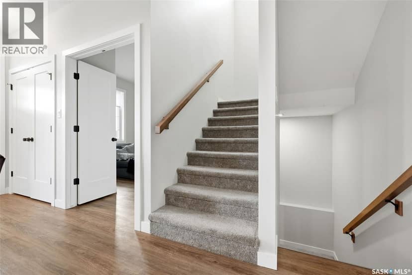 25 Aaron DRIVE — photo 18 of 40