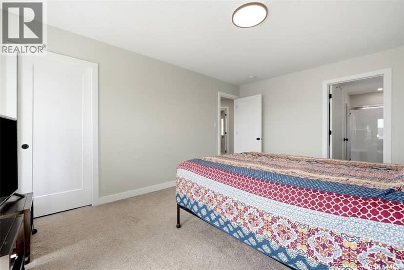 25 Aaron DRIVE — photo 20 of 40