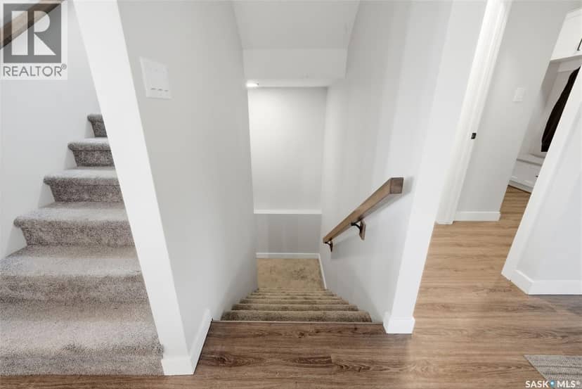 25 Aaron DRIVE — photo 30 of 40