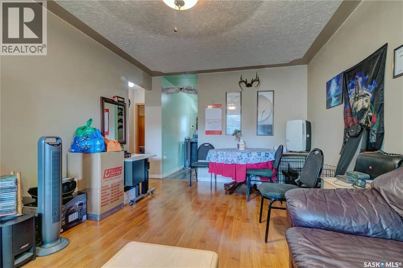 1745 Quebec STREET — photo 4 of 23