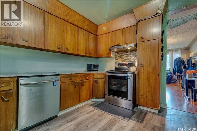 1745 Quebec STREET — photo 8 of 23