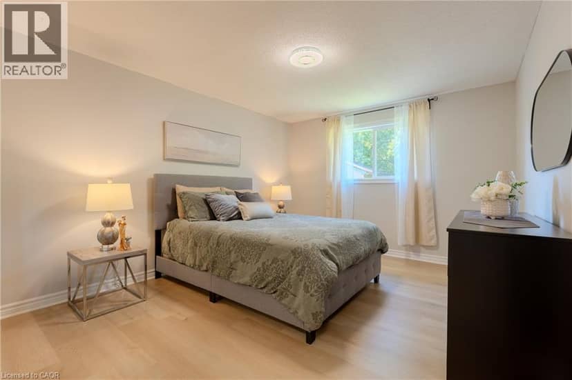 80 CHILTON Drive — photo 17 of 40