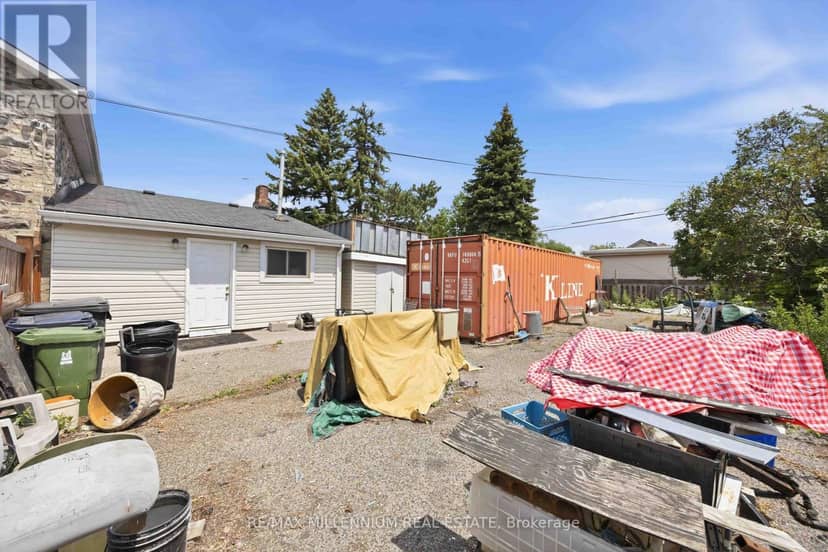 1355 Victoria Park Avenue — photo 9 of 38