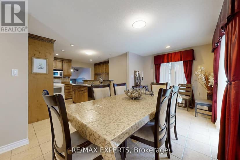 3180 Fleming Boulevard — photo 15 of 34