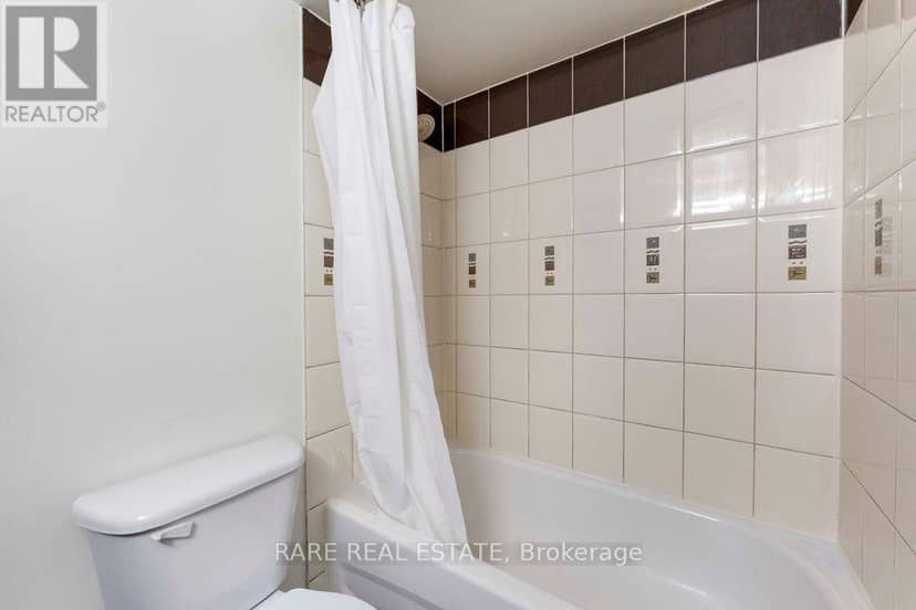 513 - 250 Webb Drive — photo 15 of 40