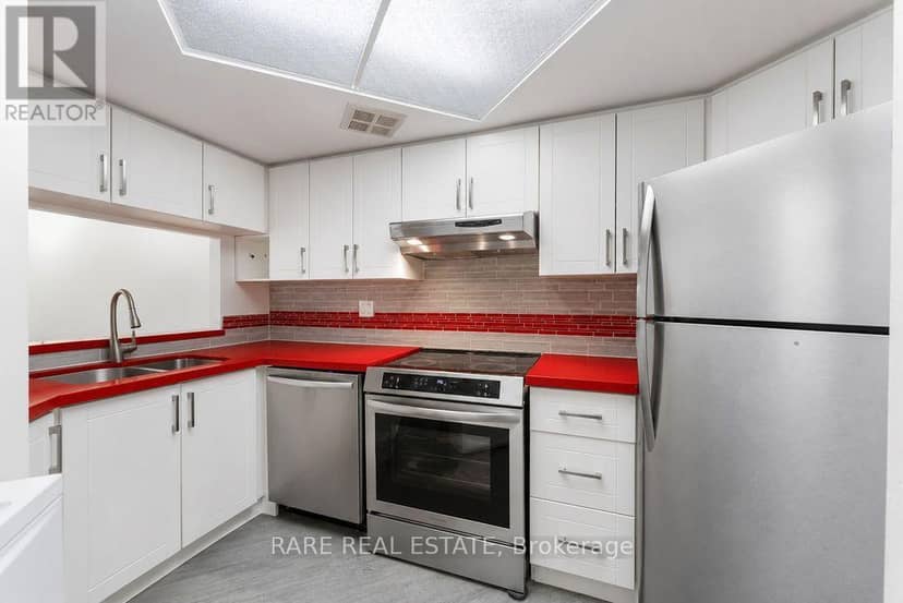 513 - 250 Webb Drive — photo 3 of 40