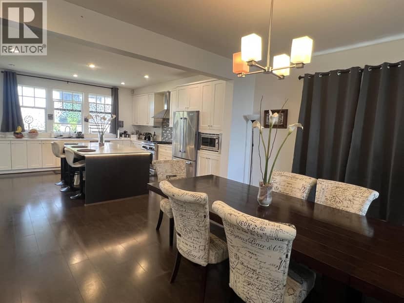 3497 DAVID AVENUE, Coquitlam, photo 2