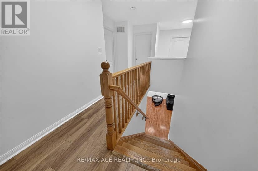 24 Zimmer Street — photo 20 of 40