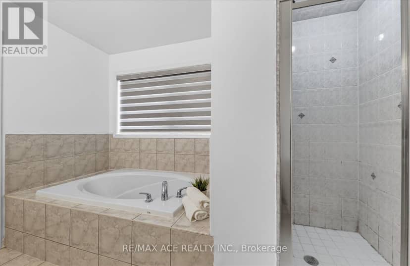 24 Zimmer Street — photo 27 of 40
