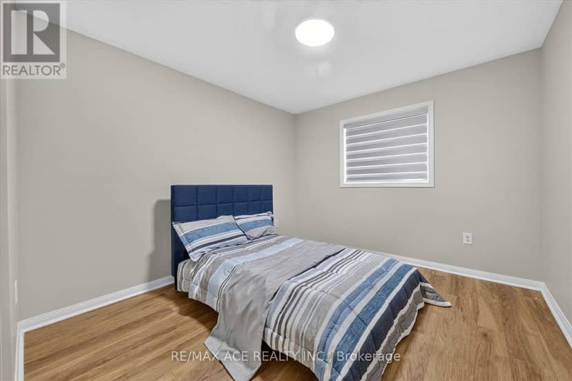 24 Zimmer Street — photo 29 of 40
