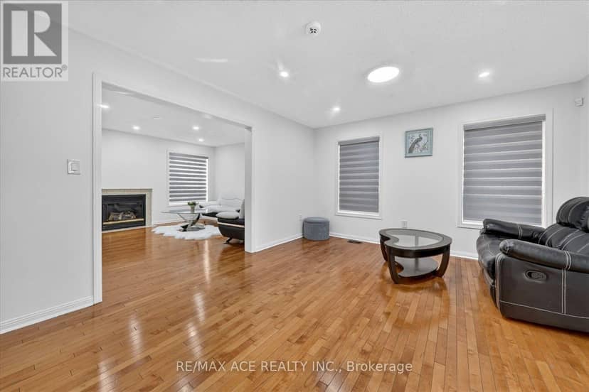 24 Zimmer Street, Brampton, photo 8