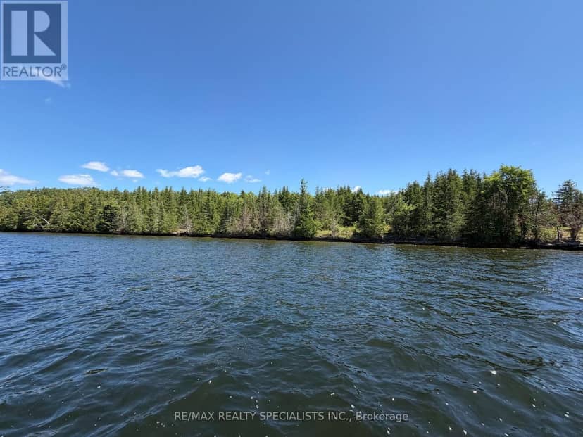 575 Grand Island, Kawartha Lakes