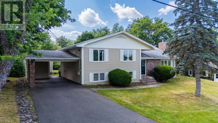 20 Grandview Drive — photo 3 of 40