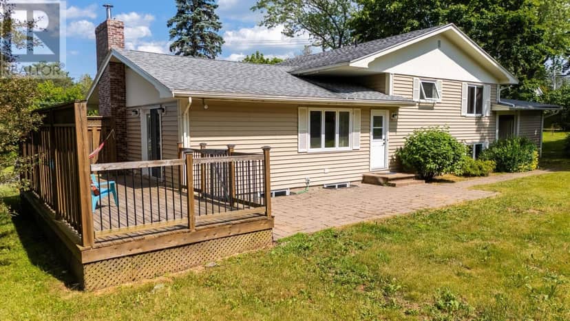 20 Grandview Drive — photo 7 of 40