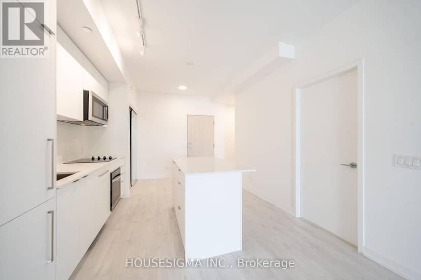 703 - 181 Sheppard Avenue E — photo 8 of 22