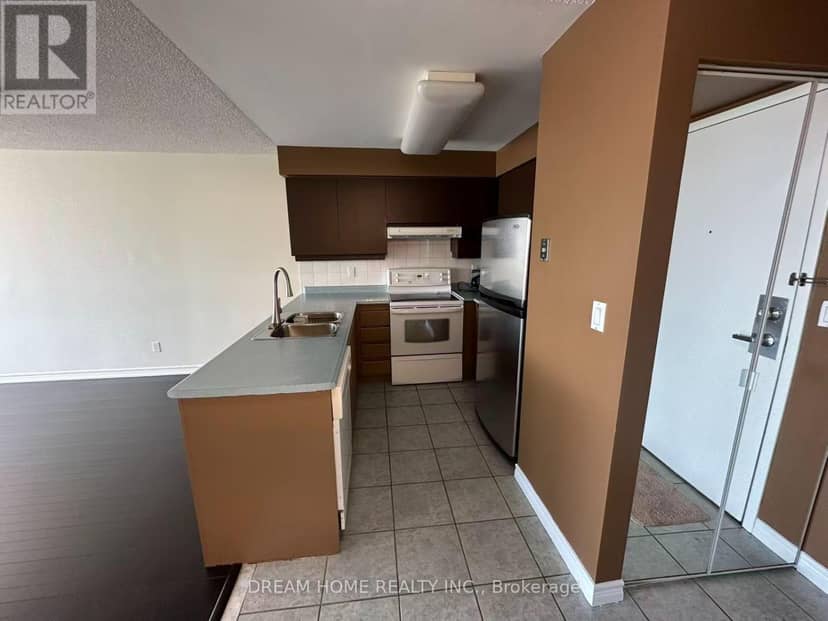 2323 - 68 Corporate Drive — photo 7 of 25